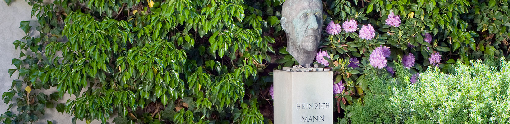 Dorotheenstädtischer Friedhof I (Foto © Egbert Schmidt) Dorotheenstädtischer Friedhof I (Foto © Egbert Schmidt)